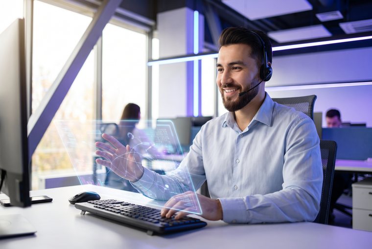 Hybrid AI and human CX solutions